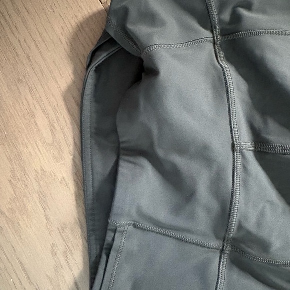 Lululemon Fast & Free Leggings - Picture 7 of 12